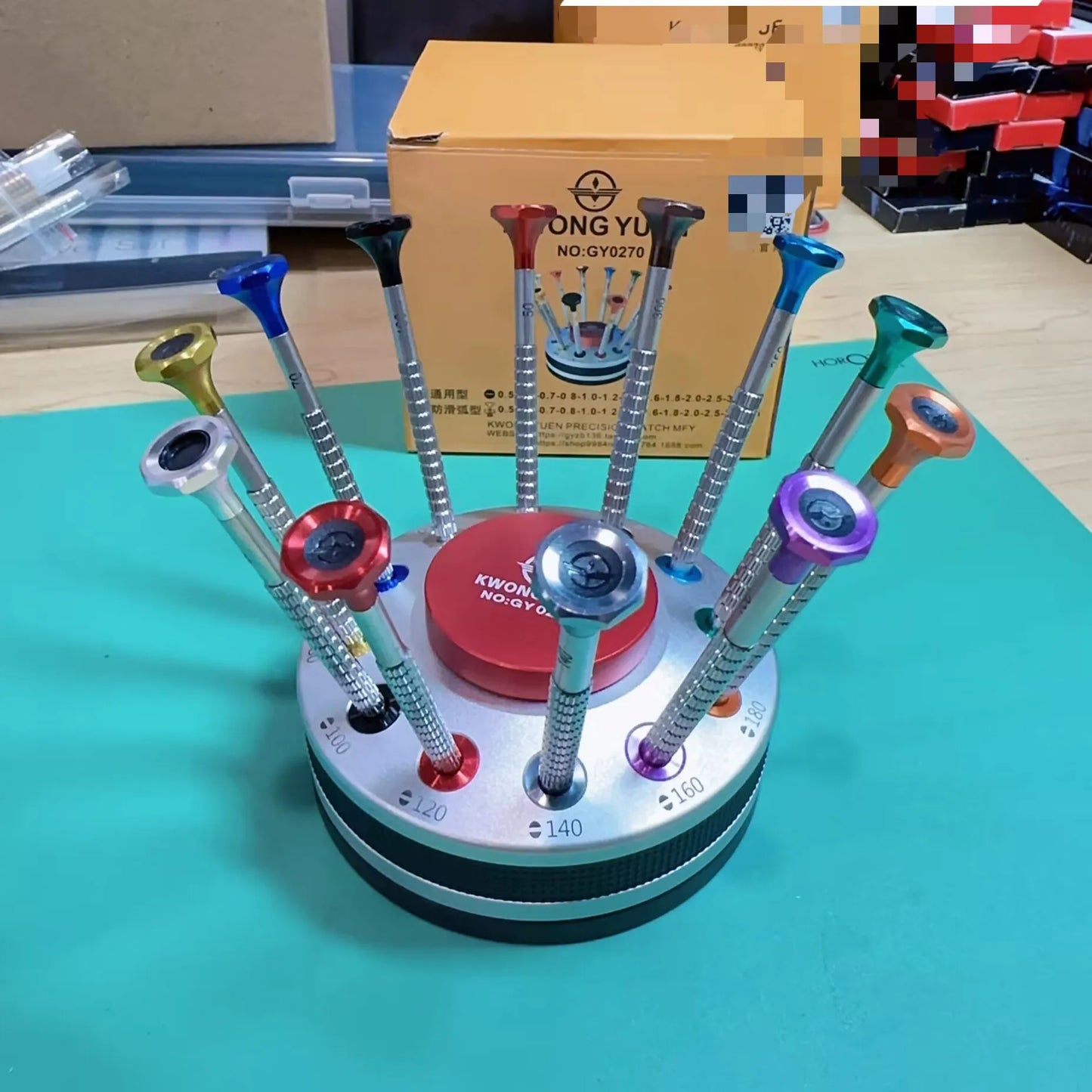 DWT06 12pcs High Quality Metal and Glass Screwdriver Set Bottom Bearing Rotation for Watch Repair Movements Tool