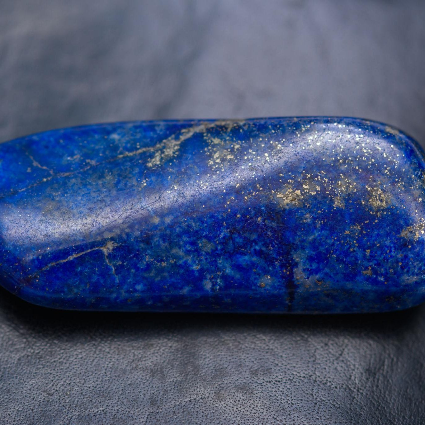 Ducwatches DW0326 – Natural Lapis Lazuli Dial Limited Edition 68pcs